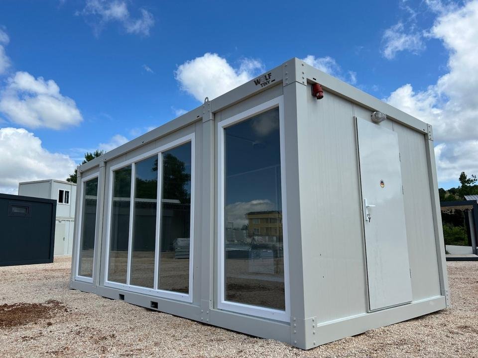 FFC9D326-B932-44A2-B3A6-CD35333F5503-1.jpg Contenedor de oficina modelo casa de cristal - Imagen 1